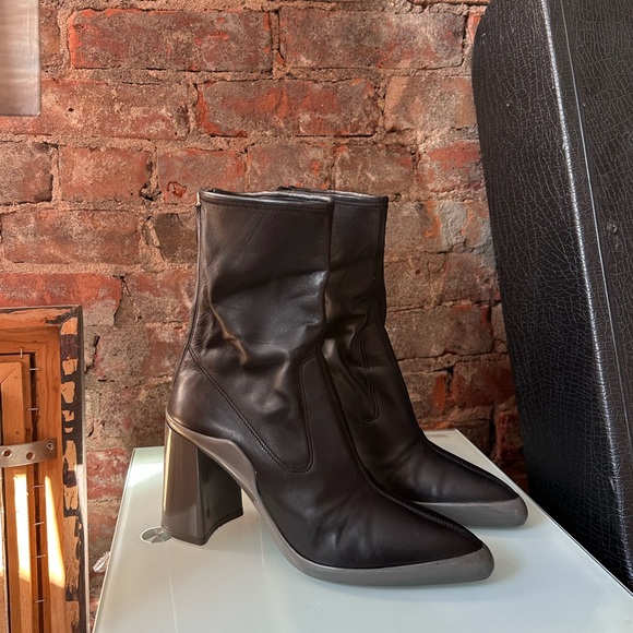 Prada leather Y2K rubber sole boots 38 / 7.5 - Picture 1 of 10